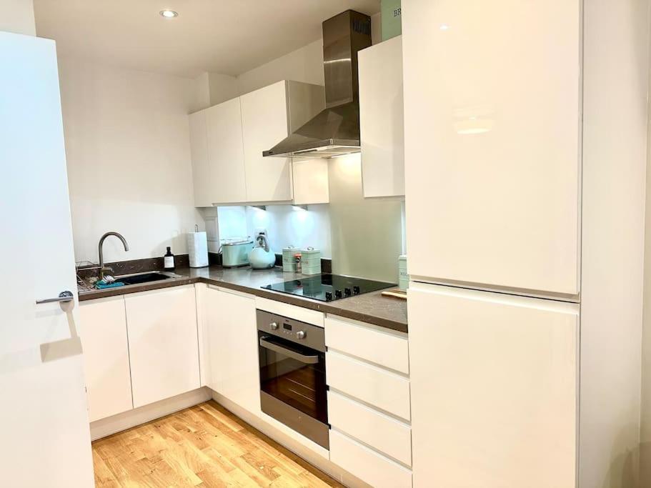 Apartament Mulberry House Stevenage Zewnętrze zdjęcie